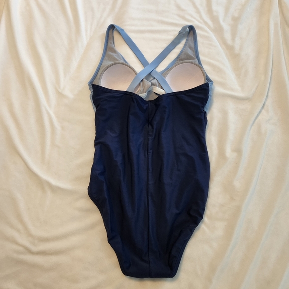 Speedo size 8 blue colorblock one piece swimsuit - Picture 6 of 8